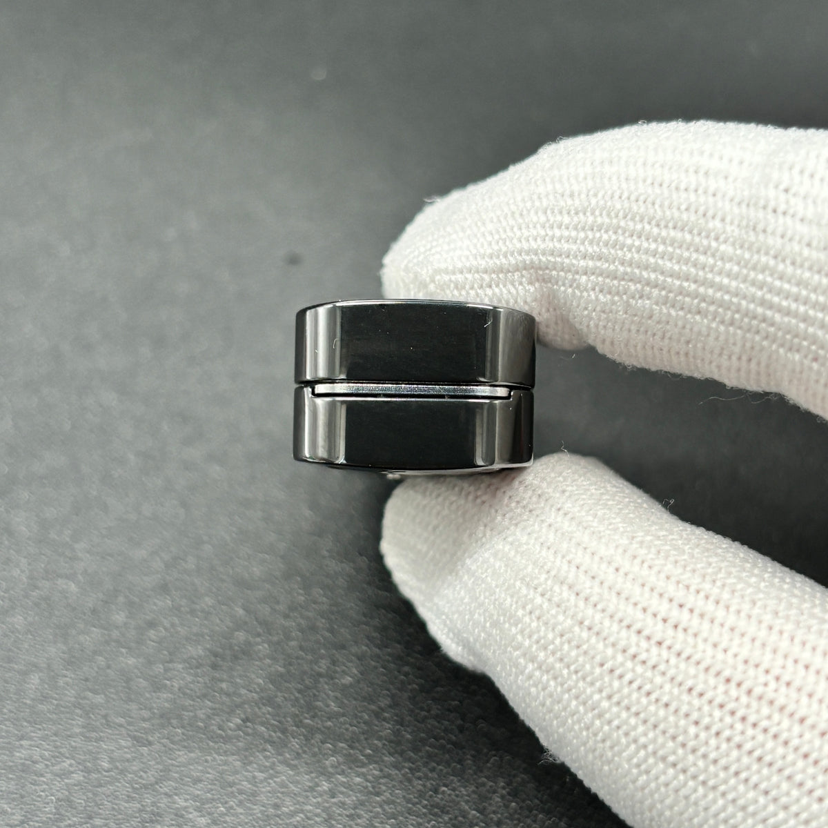 Feng Ling Zirconium Polished