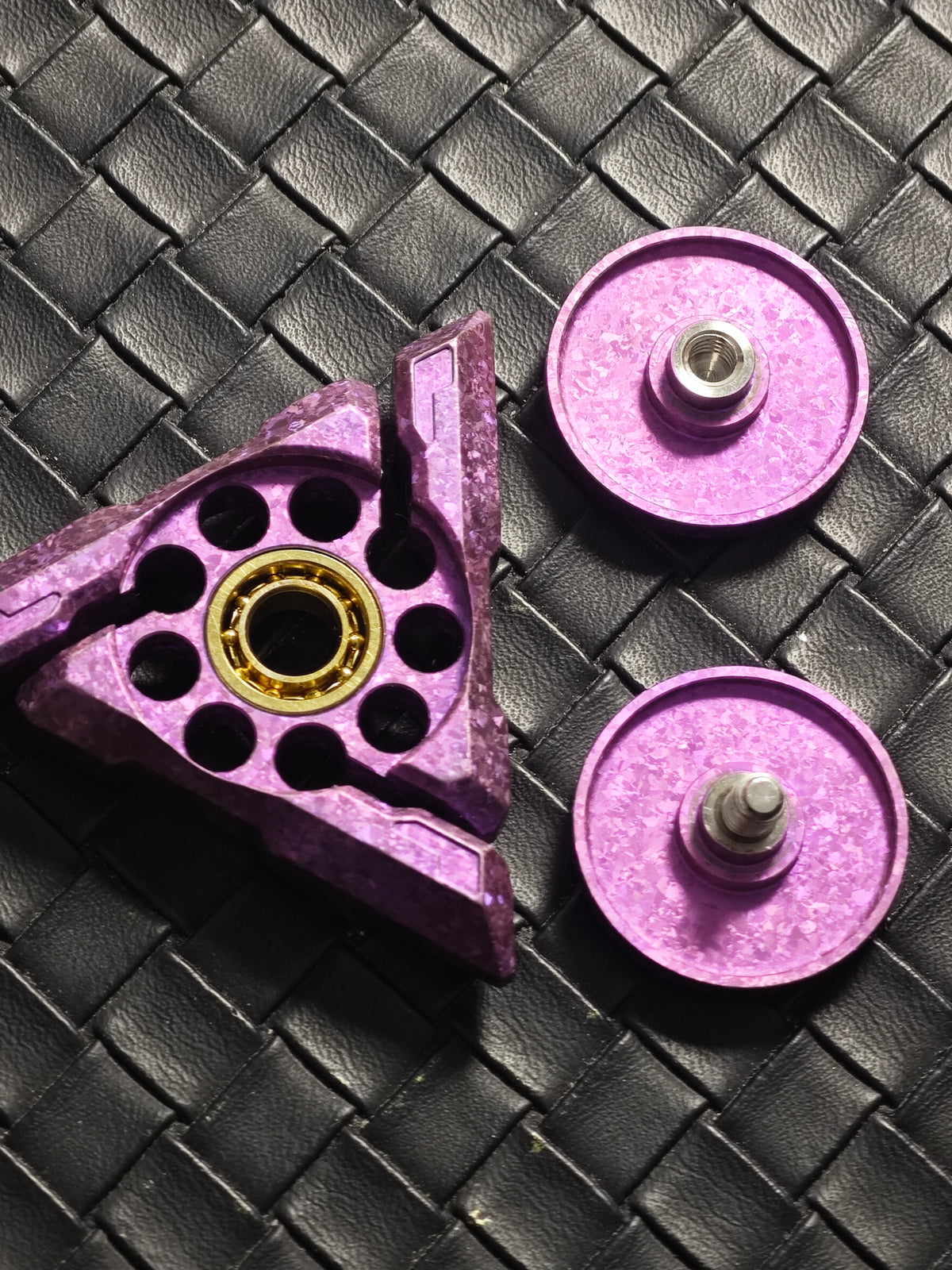 Tri Body Crystallized Titanium