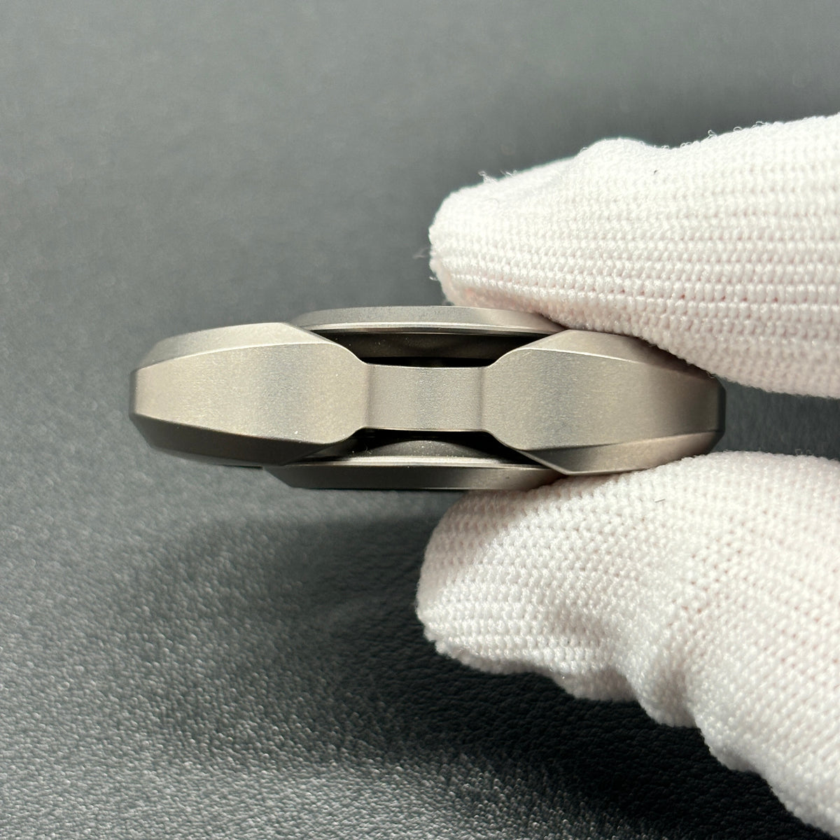 Twin Leaf Moonlight Titanium Stonewashed