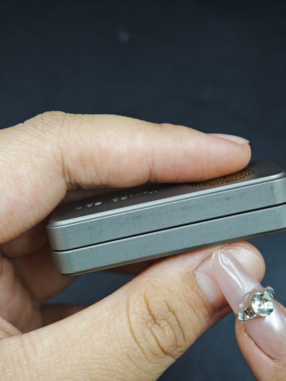 Sugar Cube Titanium