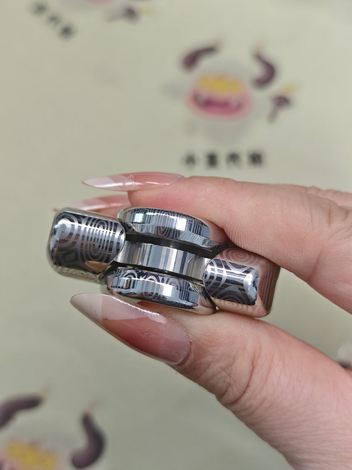 Lipstick Damasteel