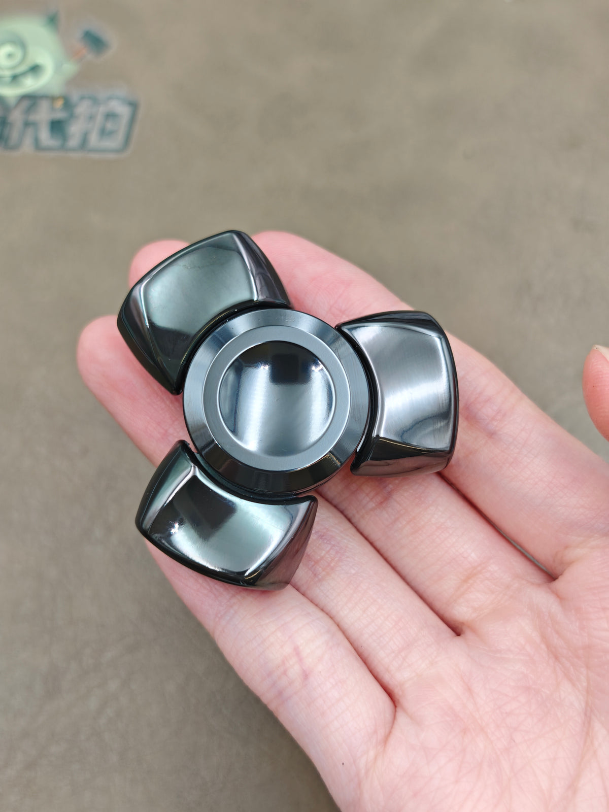 Zhen Zirconium Polished