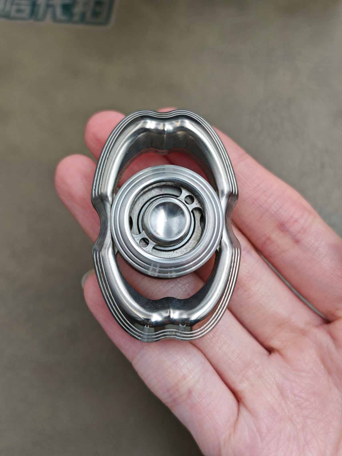 Obsidian Crystalized Titanium