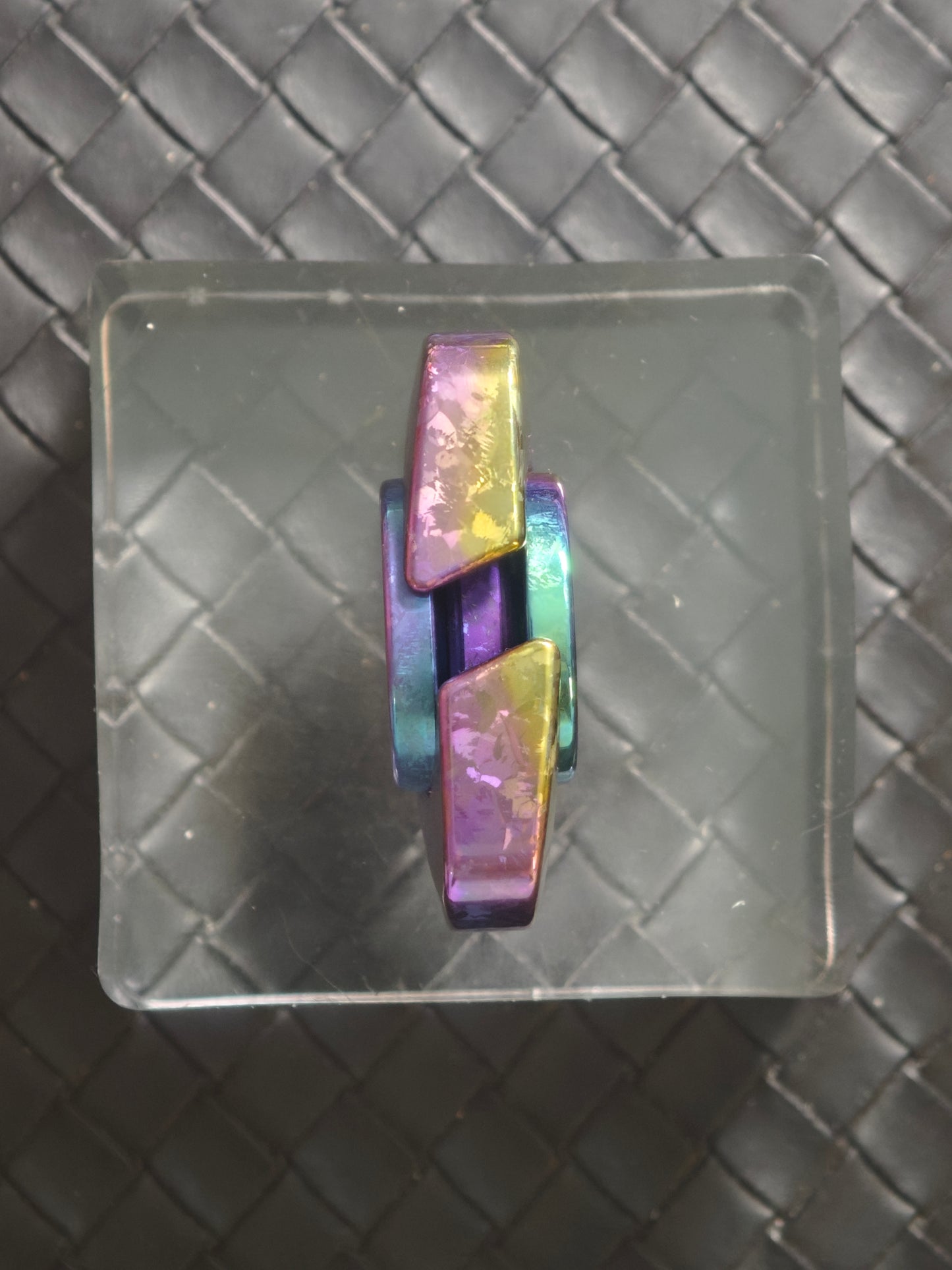 Spinner Crystallized Titanium