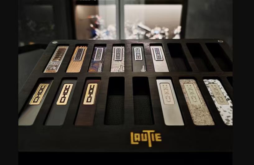 Choc Wooden Display Case 18 slots (Toys Not Included)
