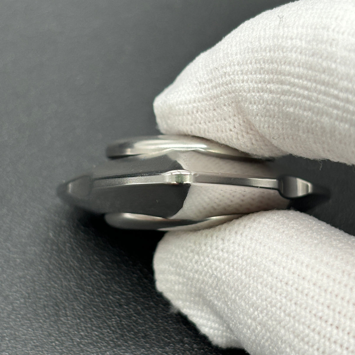 Hourglass S2 Stainless Steel