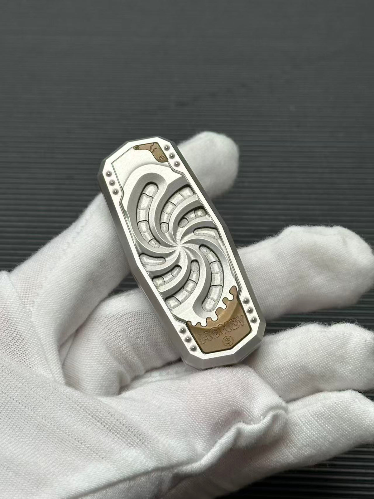 Monolith Stainless Steel