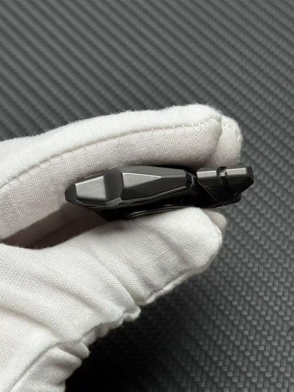 Ouroboros Zirconium Oil Slick