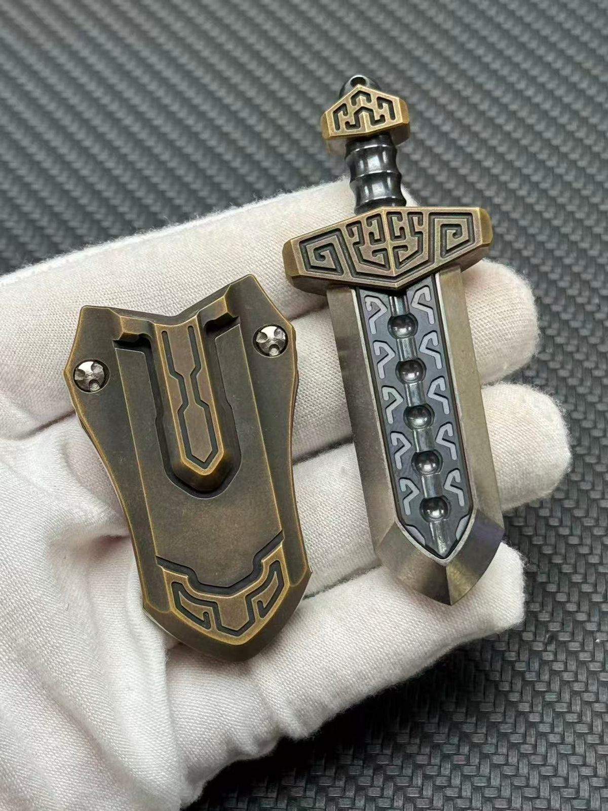 Taia Sword Bronze