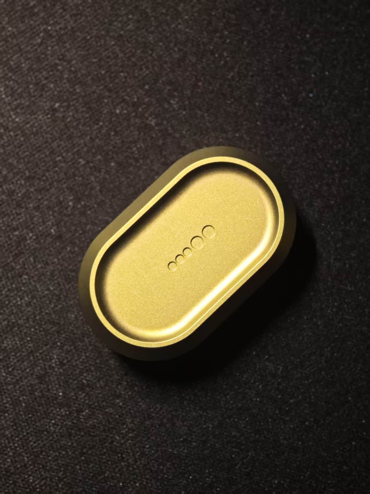 Nado Titanium