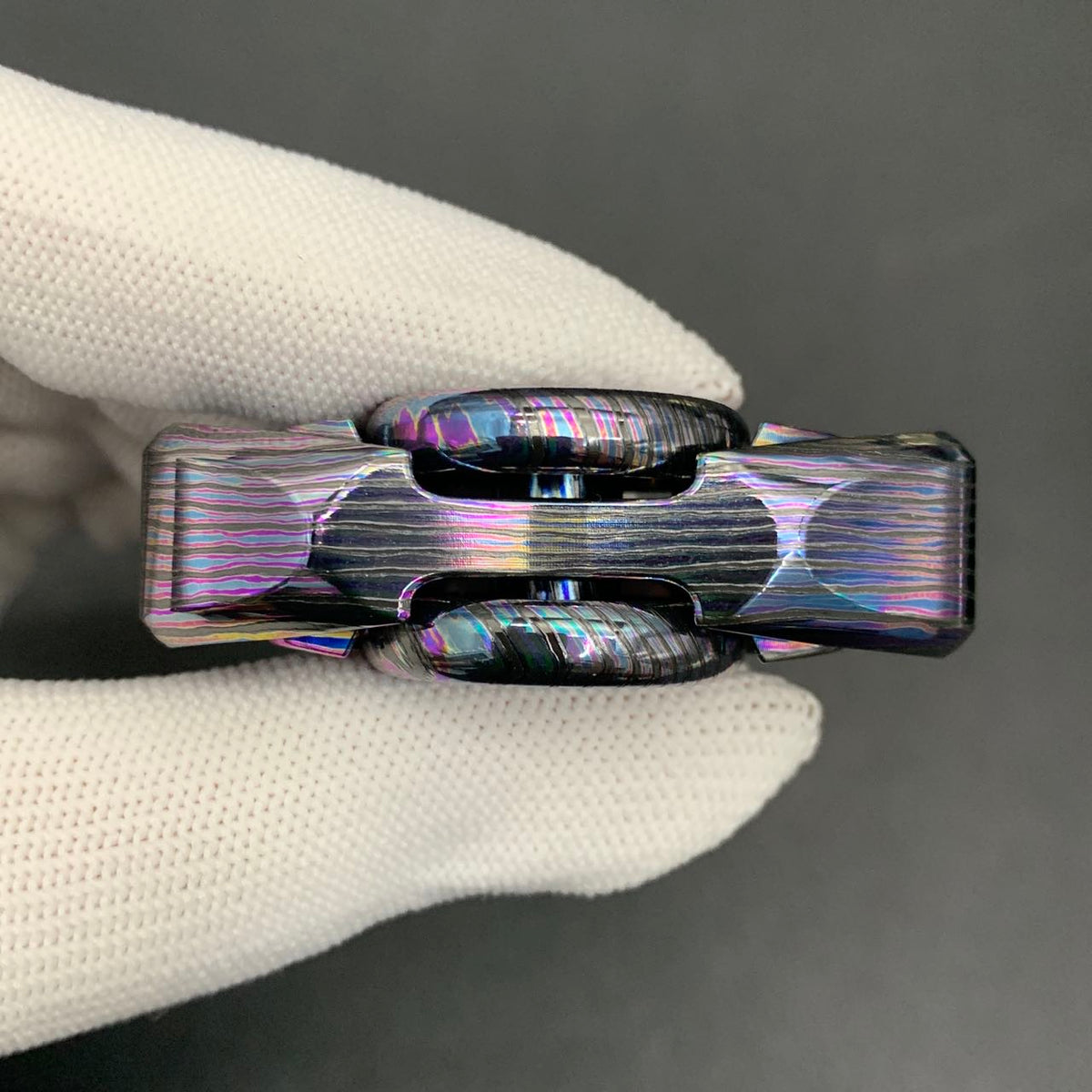 Pan Yixian Zircuti Limited 20
