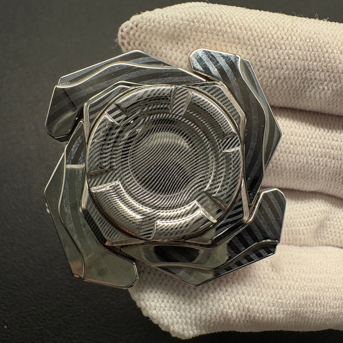 Haze Shell Opening Damasteel