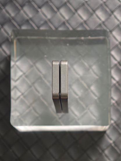 Echo Zirconium