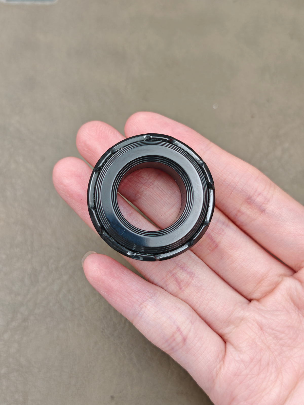 Shadow Raider Ratchet Zirconium Polished