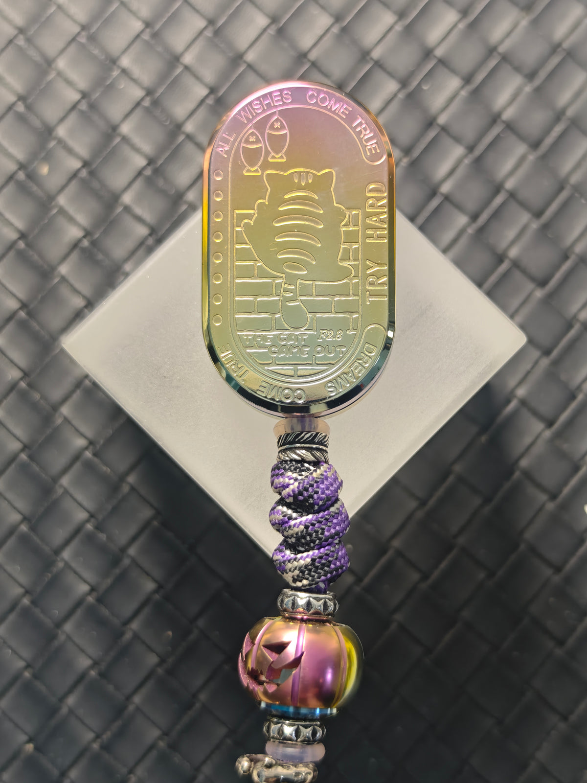 F2.8 Zirconium Oil Slick