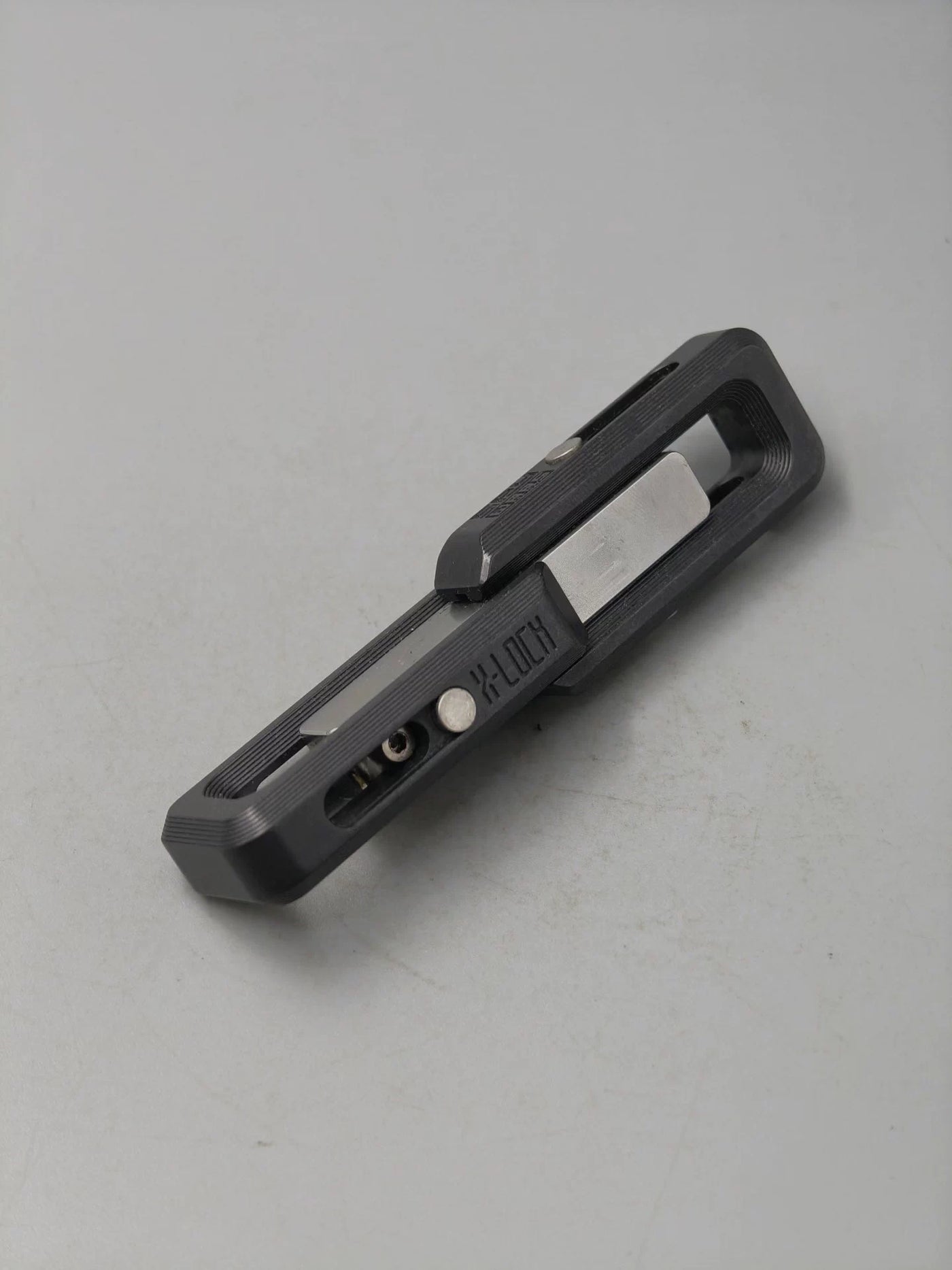 X-Lock 2.0 Zirconium