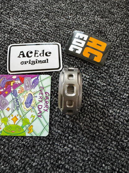 Shadow Raider Titanium