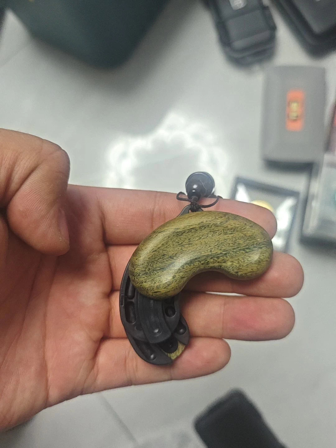 Mechanical Cashew-PRO Sandalwood