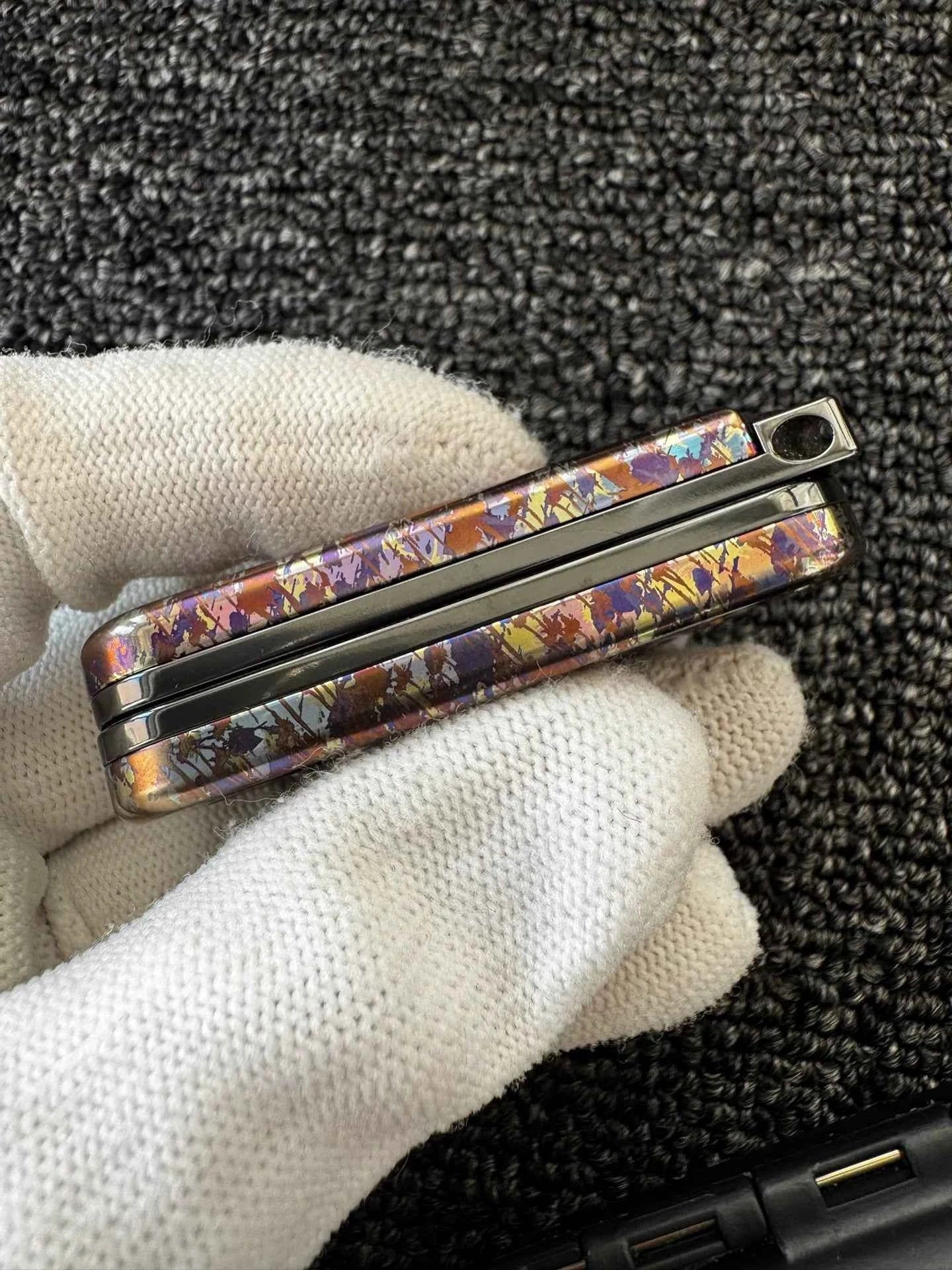 Q Mechanical Titanium