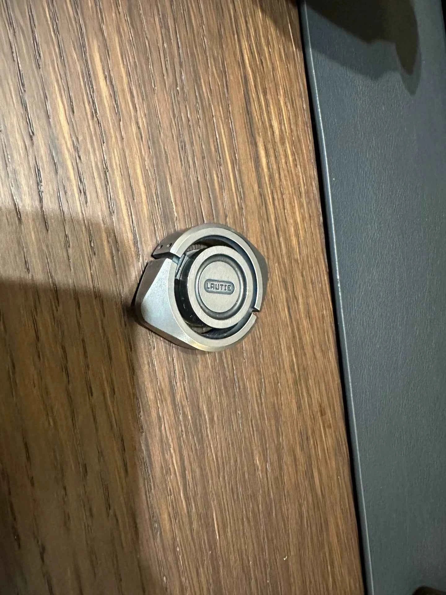 BIT04 Stainless Steel