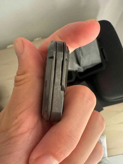 POP Throwing Card Titanium