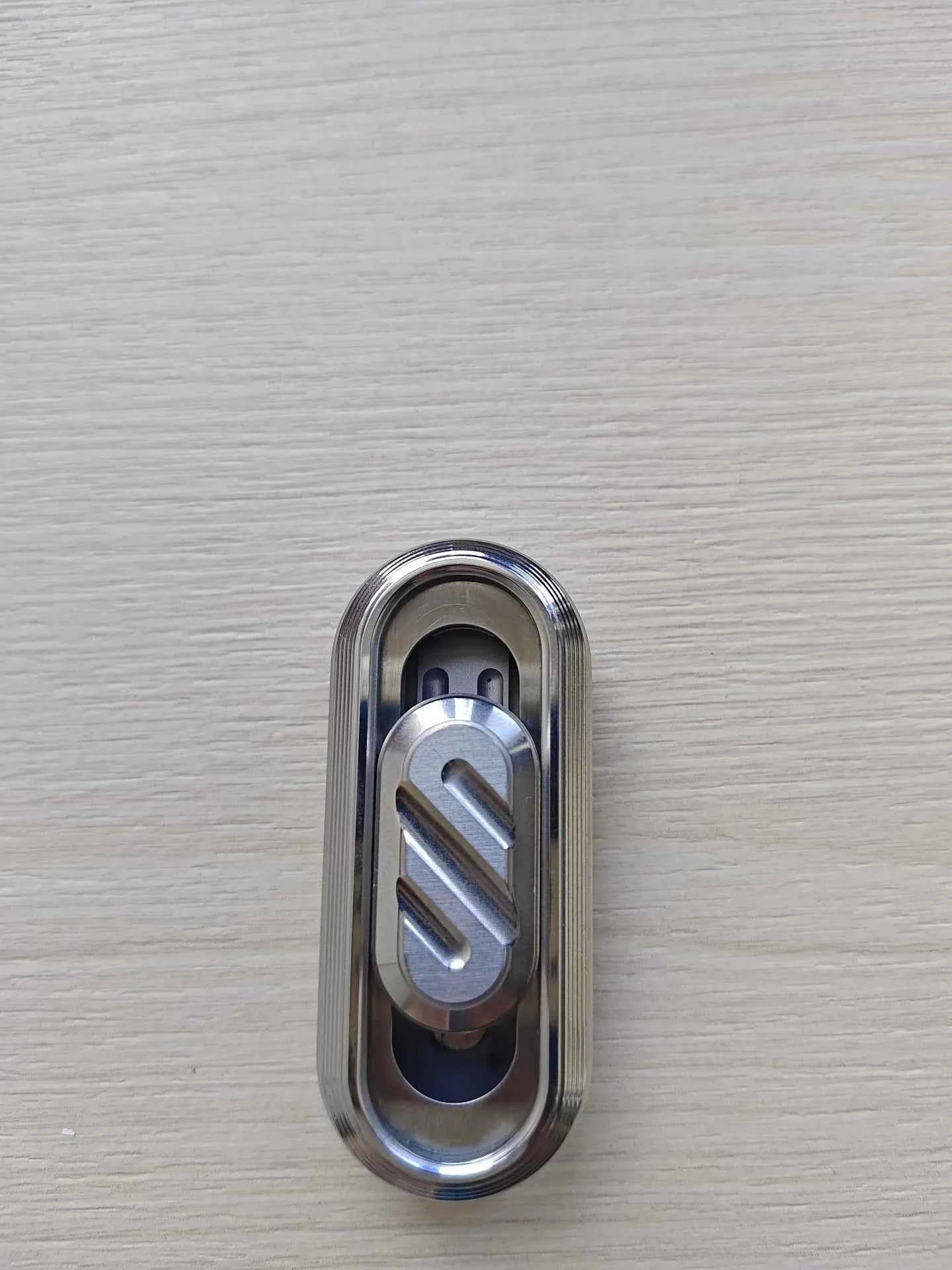 Popping Stainless Steel