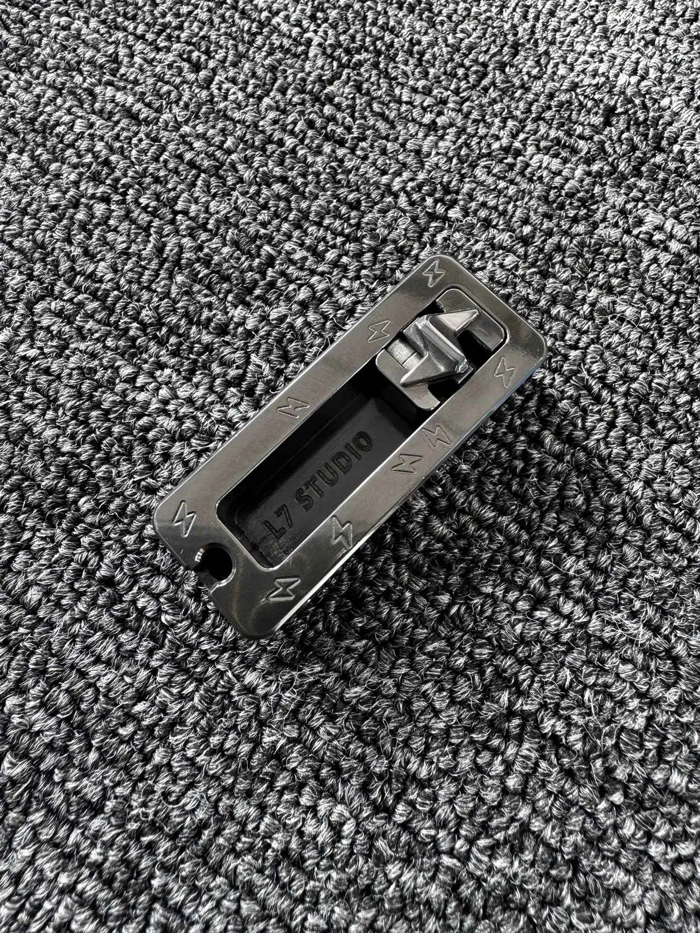 Crunchy Shark Zirconium