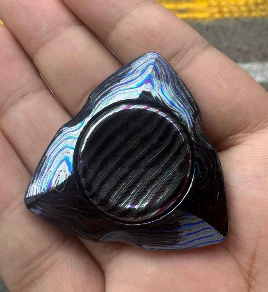 Hourglass S2 Zirconium