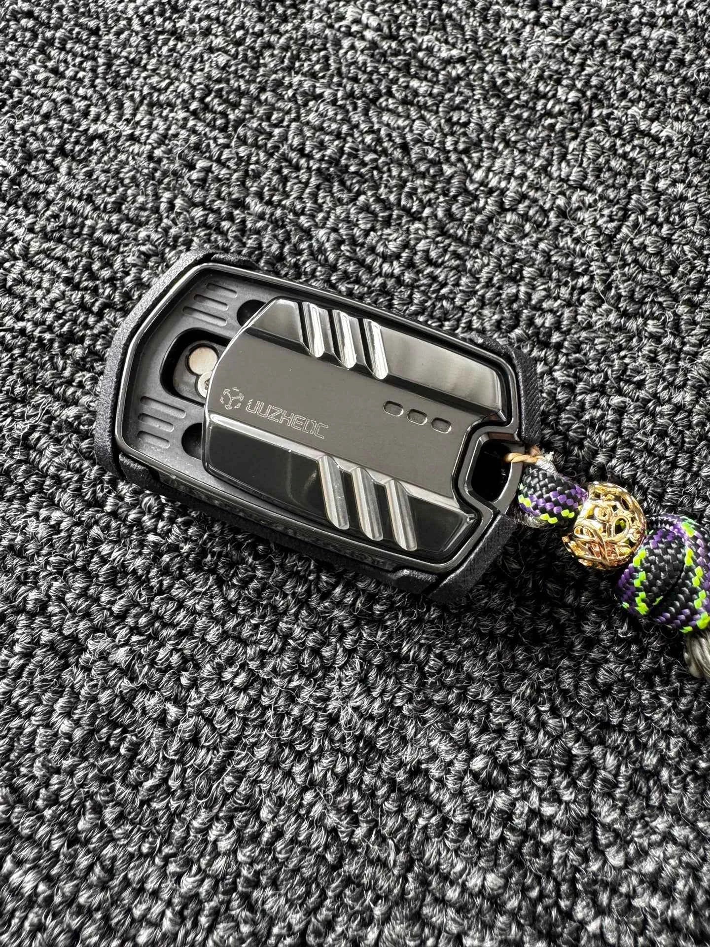 Thousand machines Zirconium