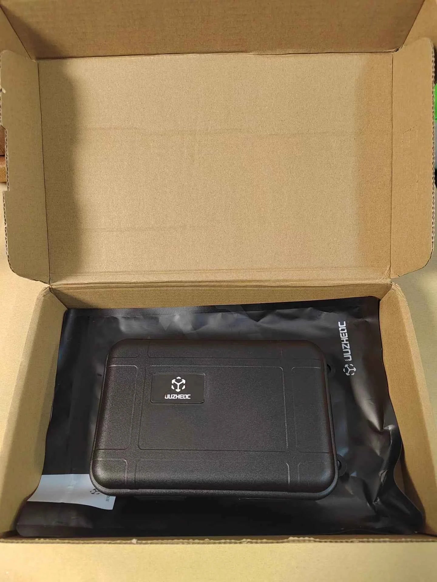 Thousand machines Zirconium