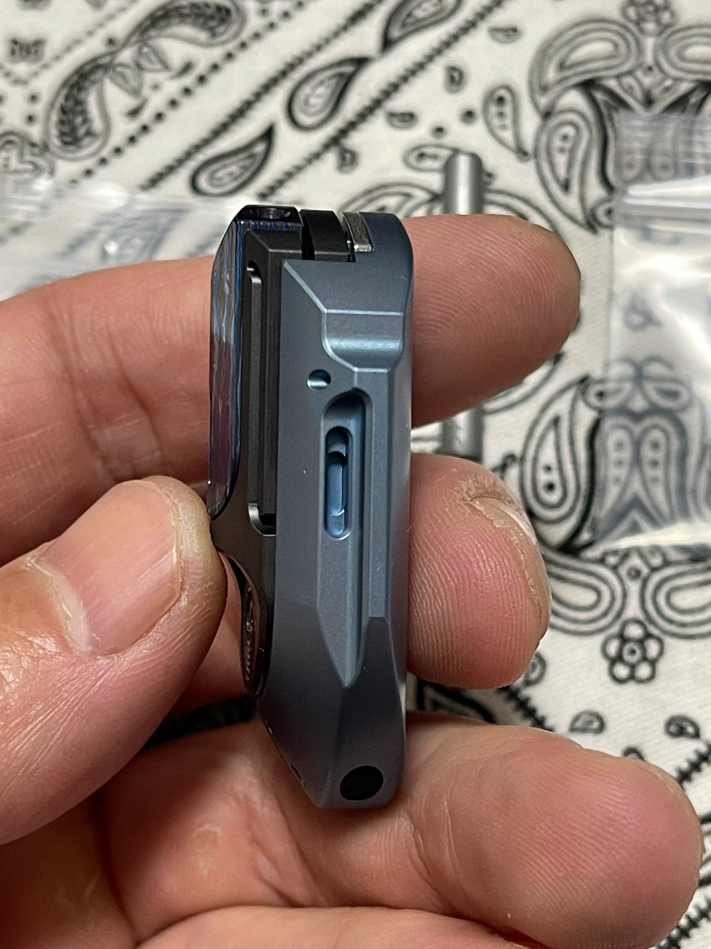 Roche Strike Titanium