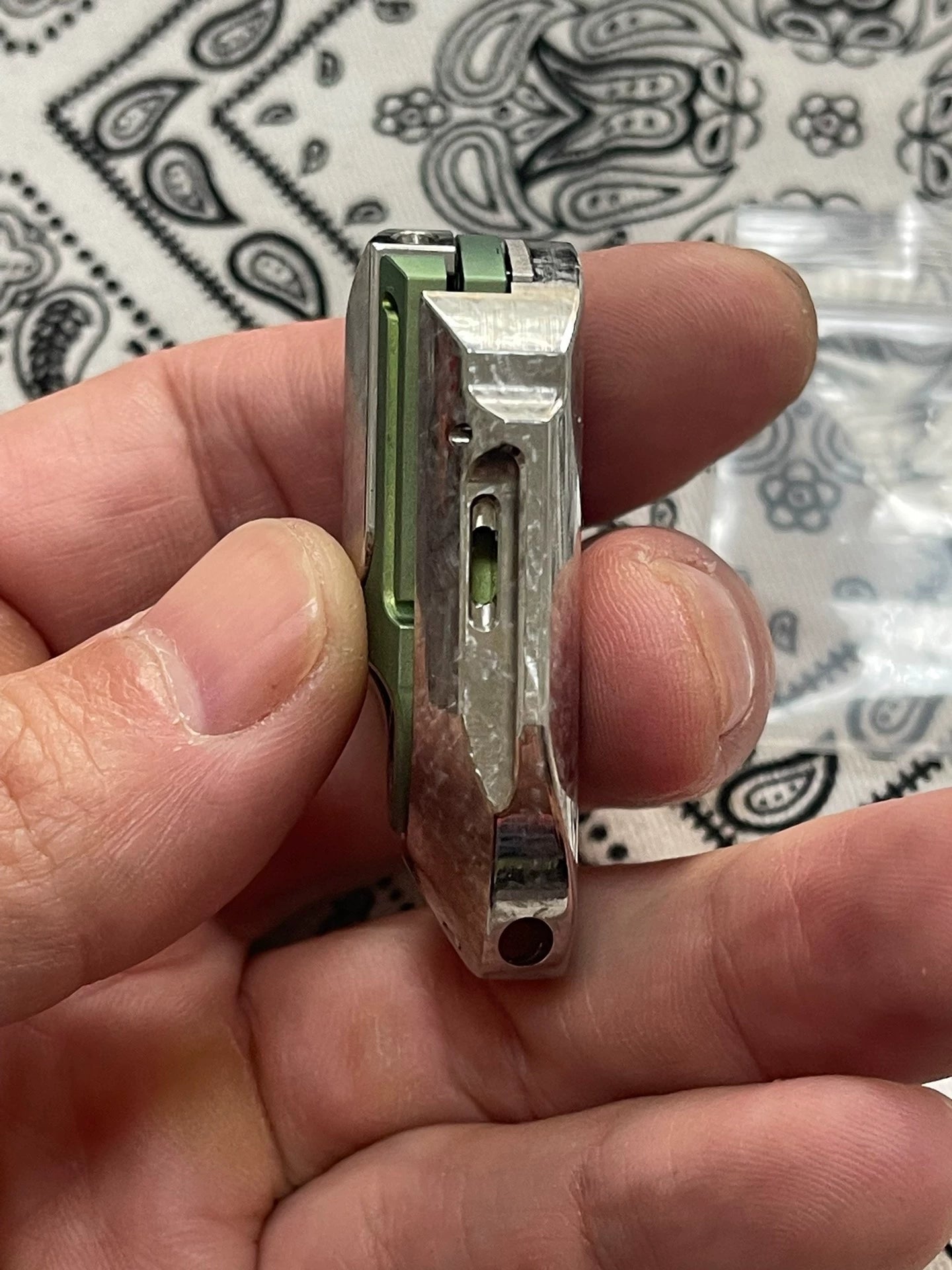 Roche Strike Titanium