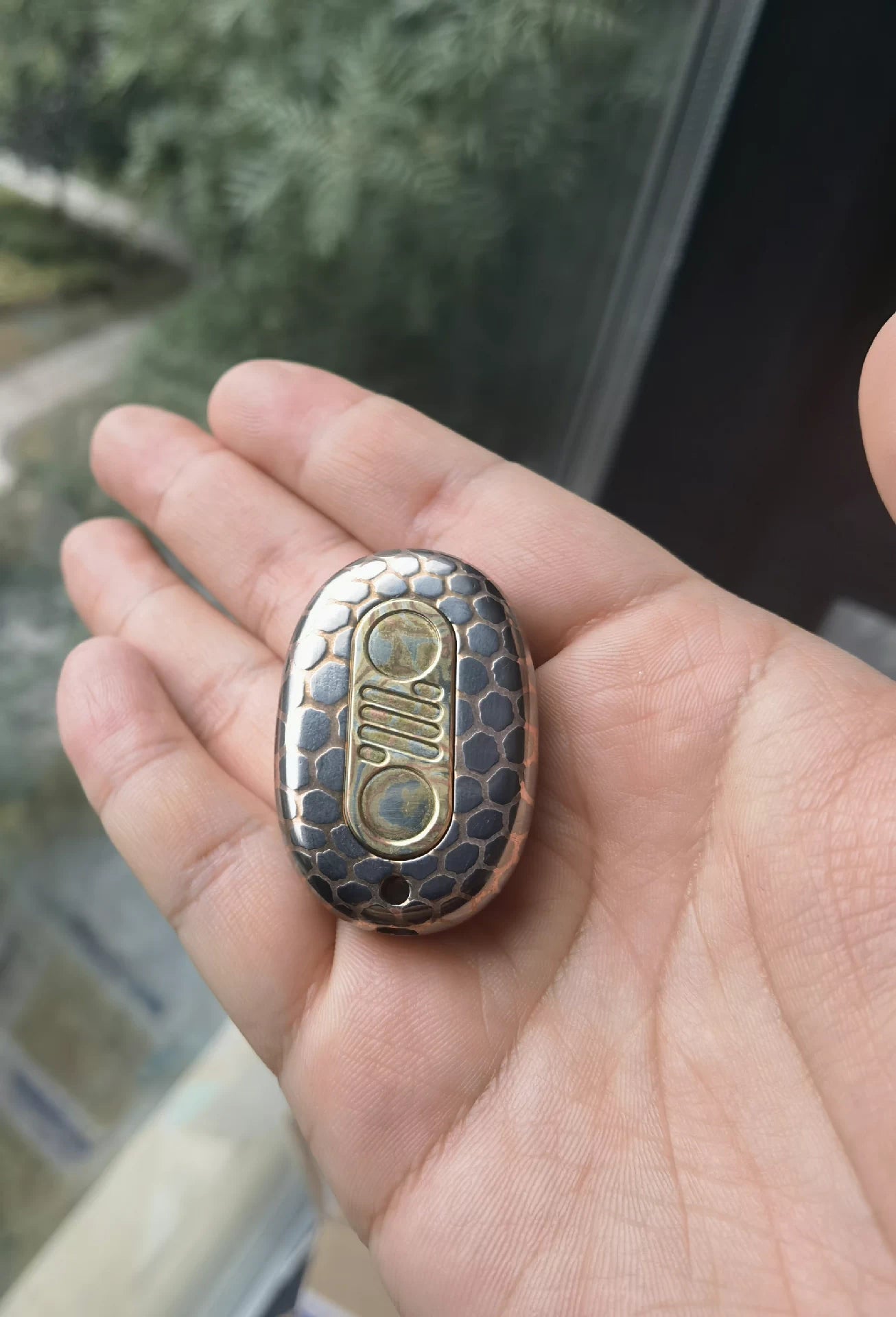 Daruma Superconductor