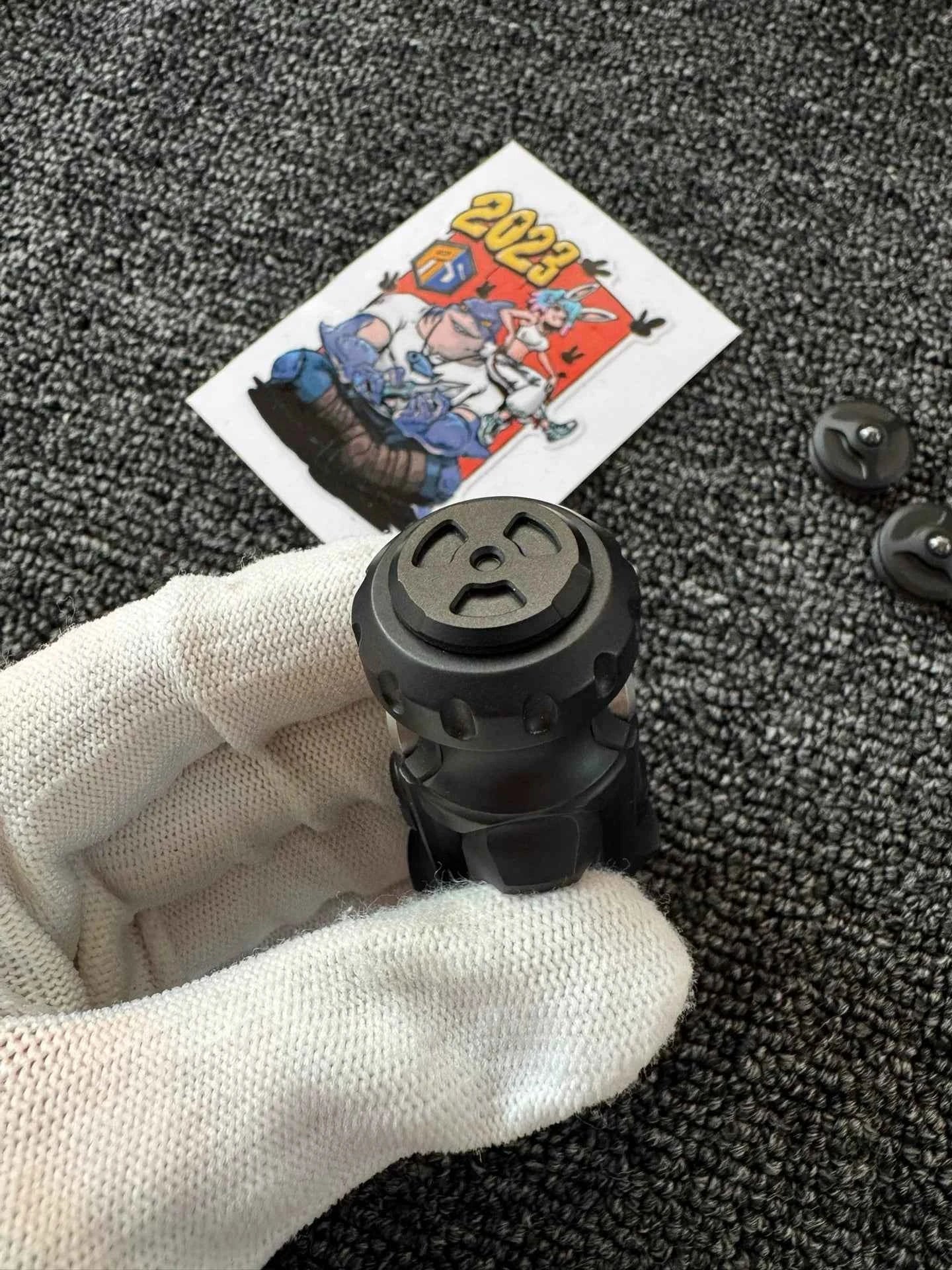 Shock Bomb Zirconium