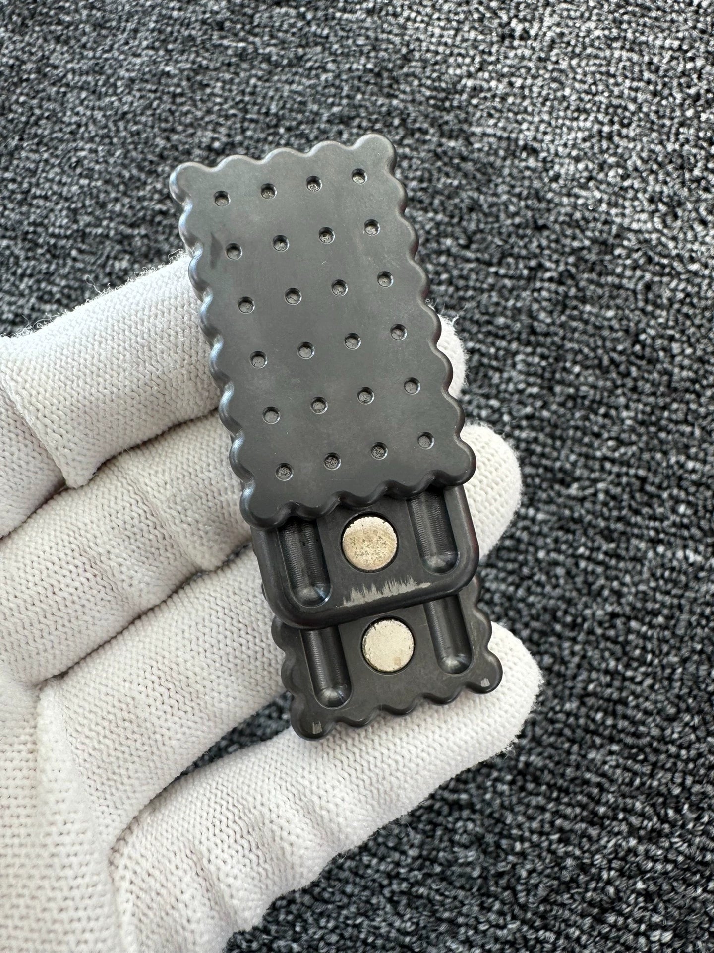 Biscuit Zirconium