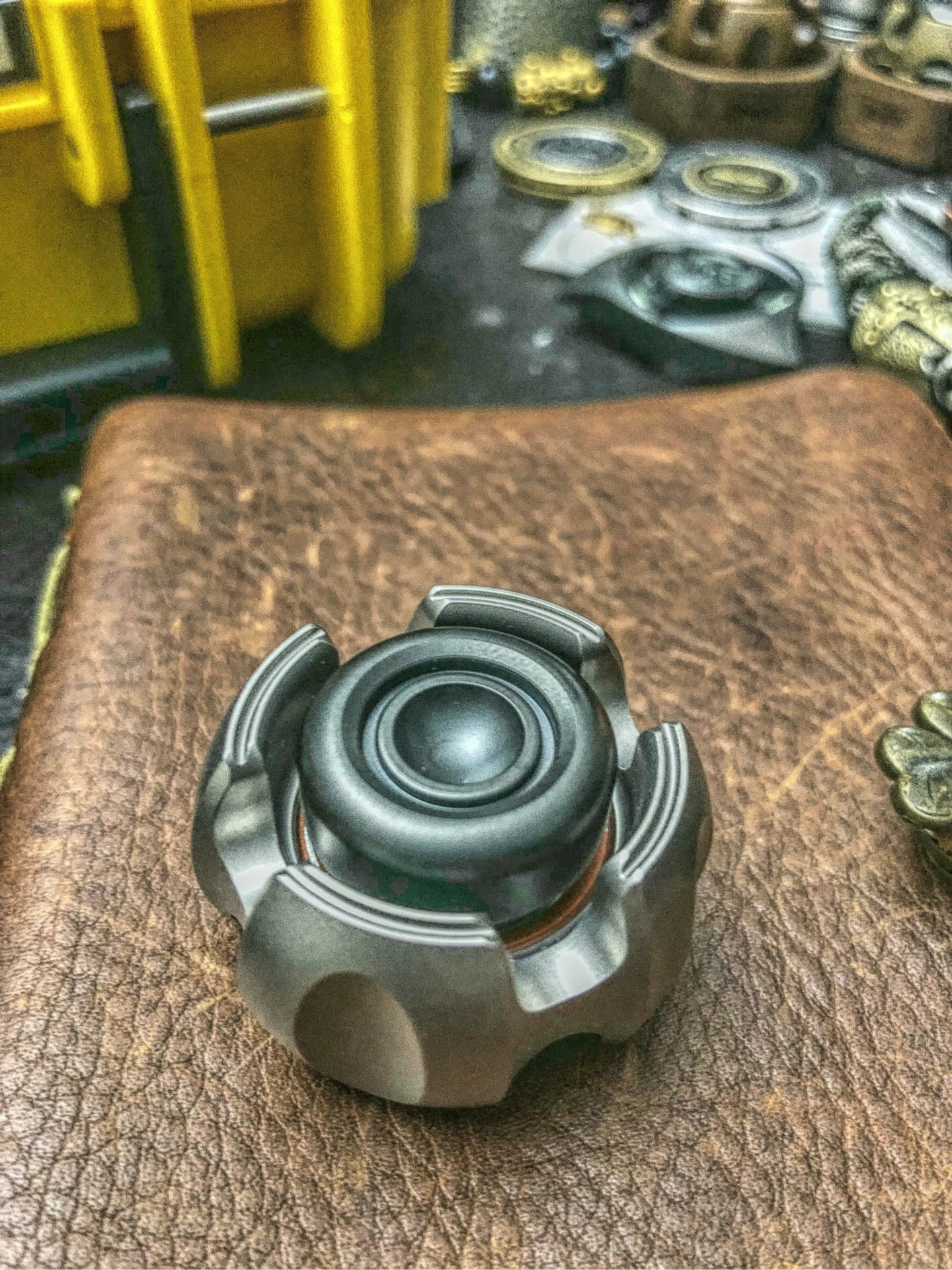 Noiz Titanium