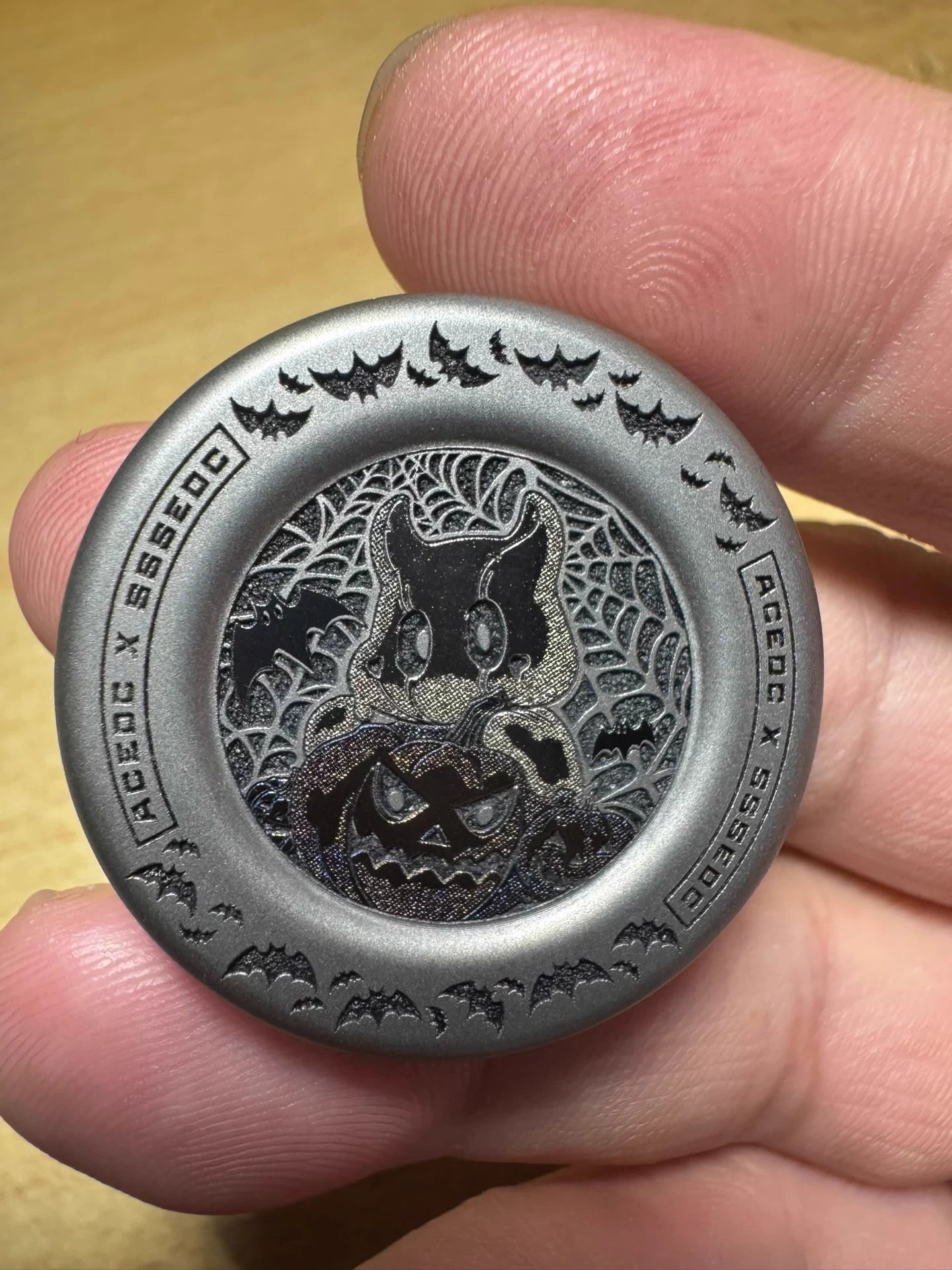 Milk Cap Titanium