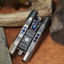 FALCON ESCORT CRUISER