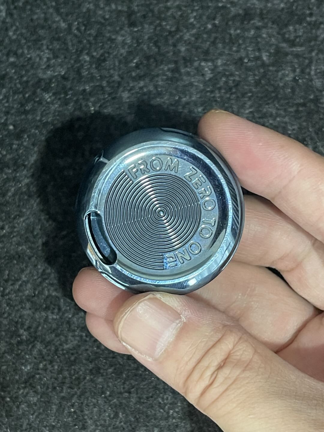 Time Badge Zirconium Ice Blue