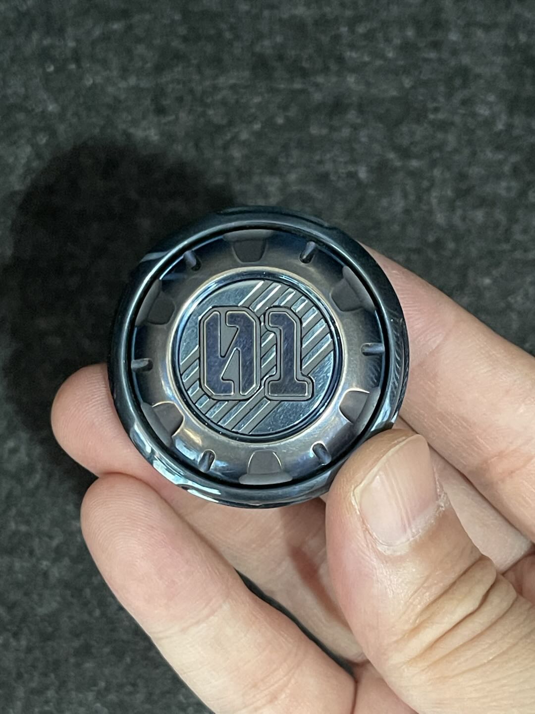 Time Badge Zirconium Ice Blue