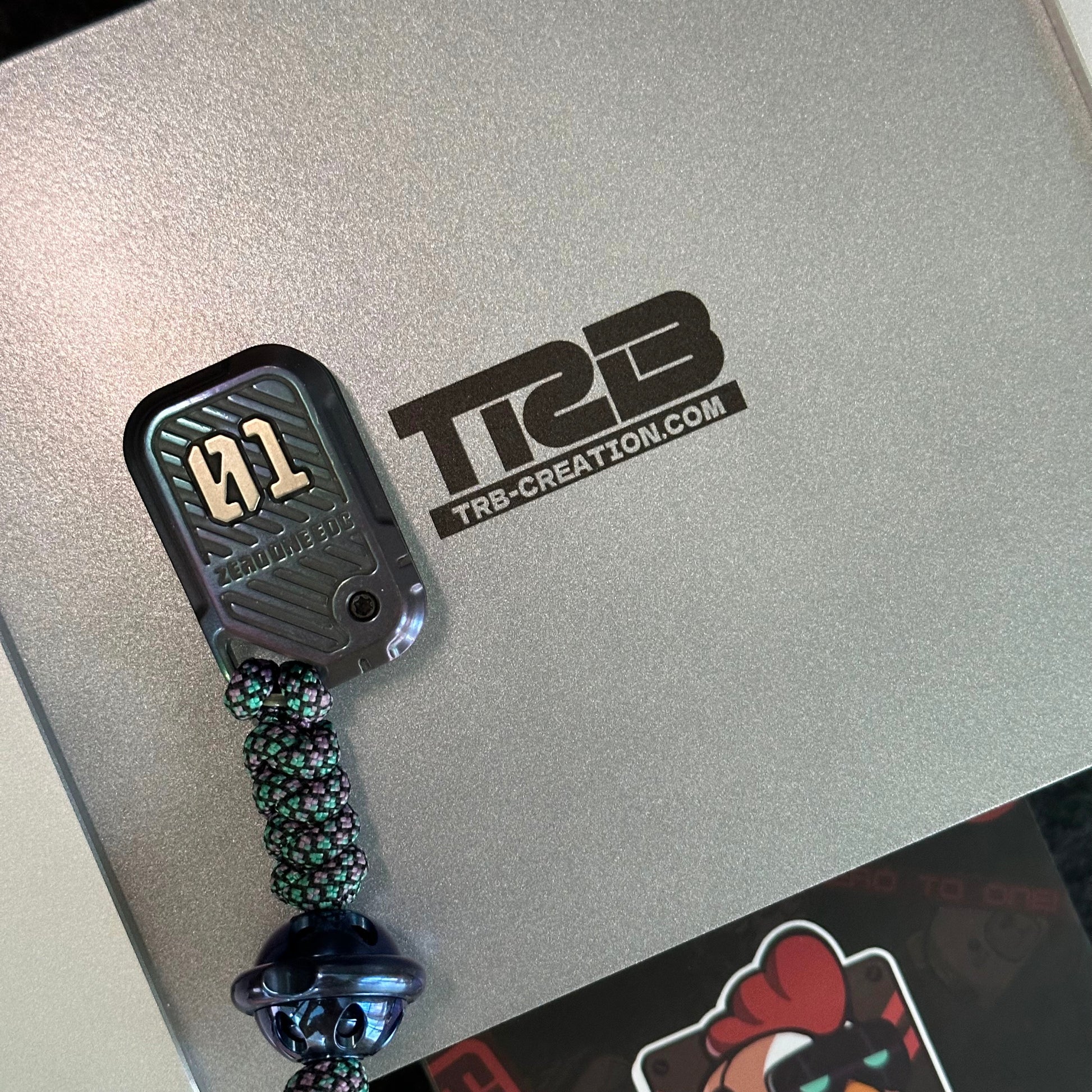 POP 2.0 Zirconium OS + Zirconium Planet Lanyard