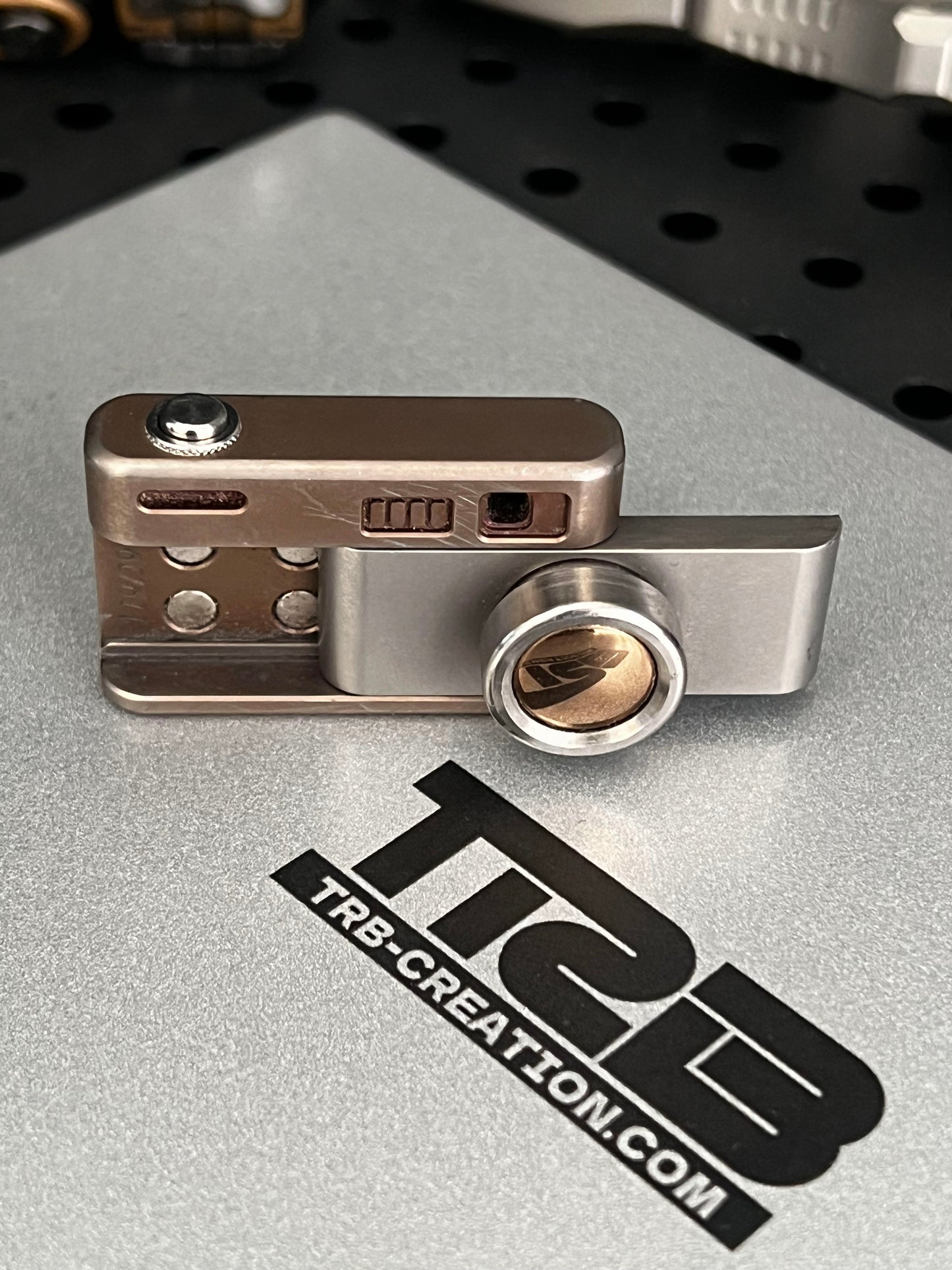 Camera Mini Titanium