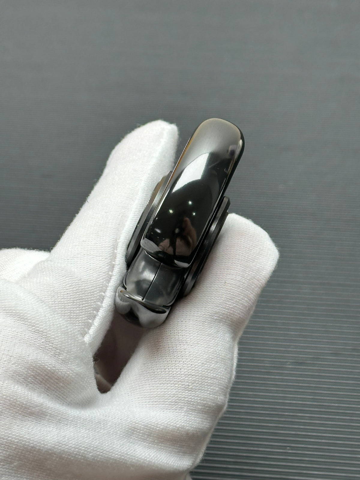 Liquid Flash Zirconium Oil Slick