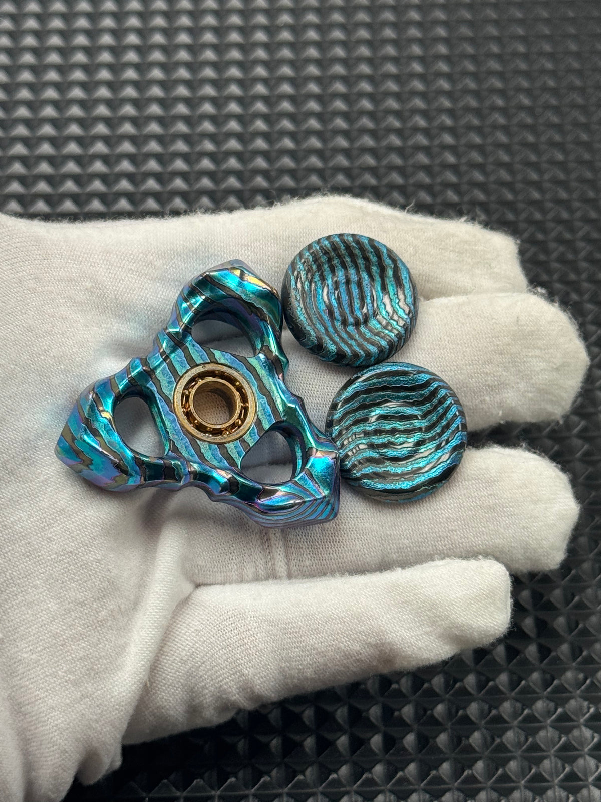 Thorns And Fog Zircuti Etched