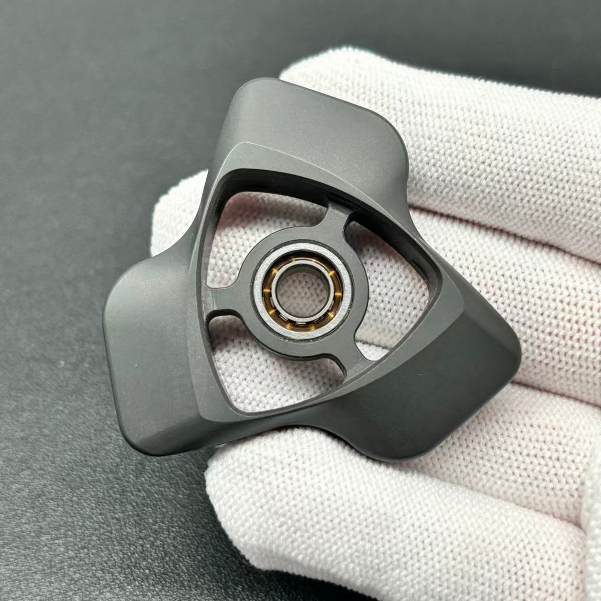 Phantom Dual Leaf Titanium Stonewashed