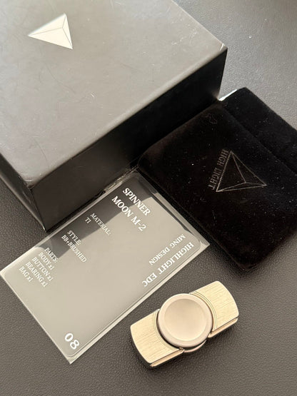 Moon M2 Titanium