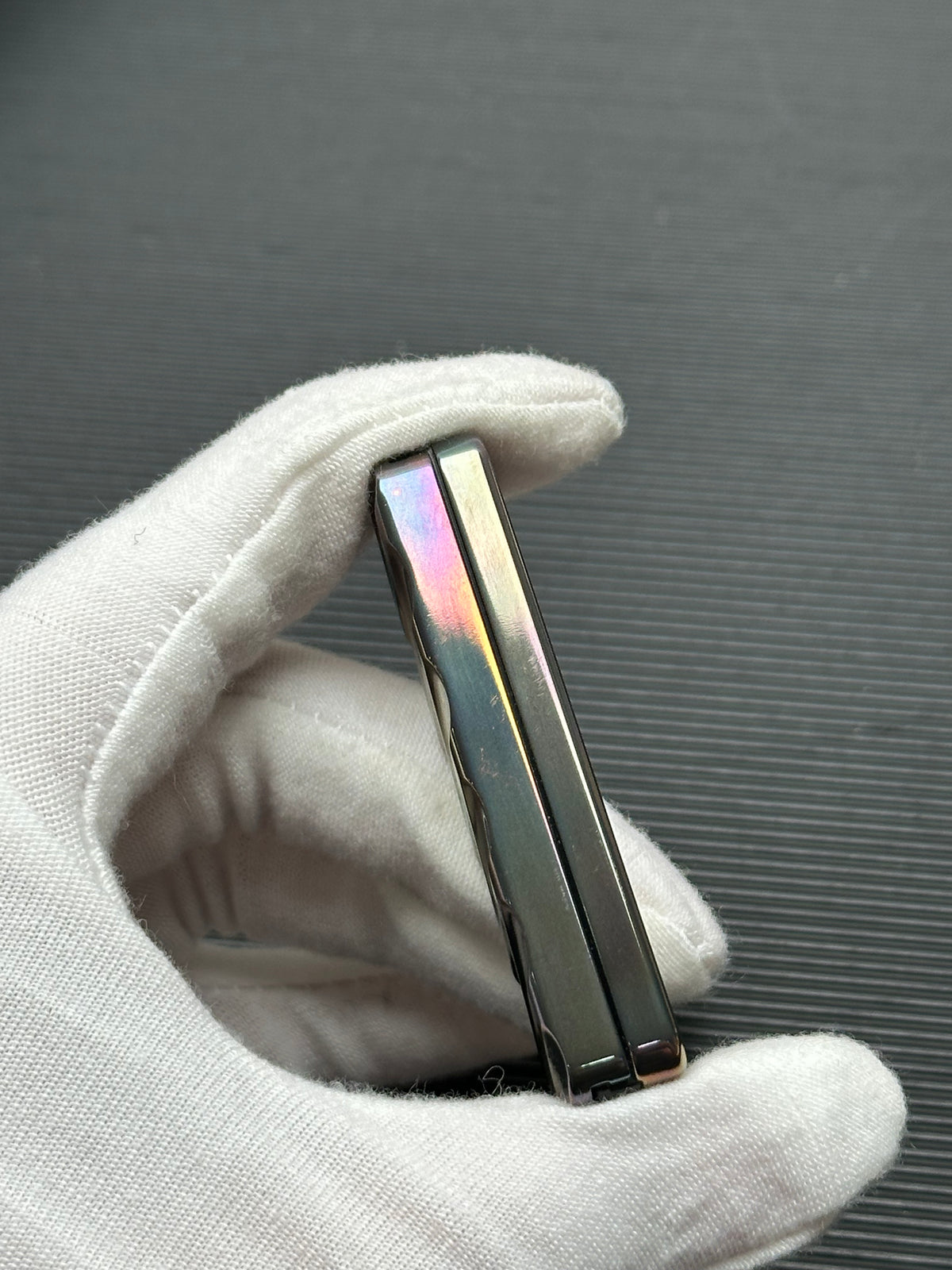 Tita Zirconium Oil Slick