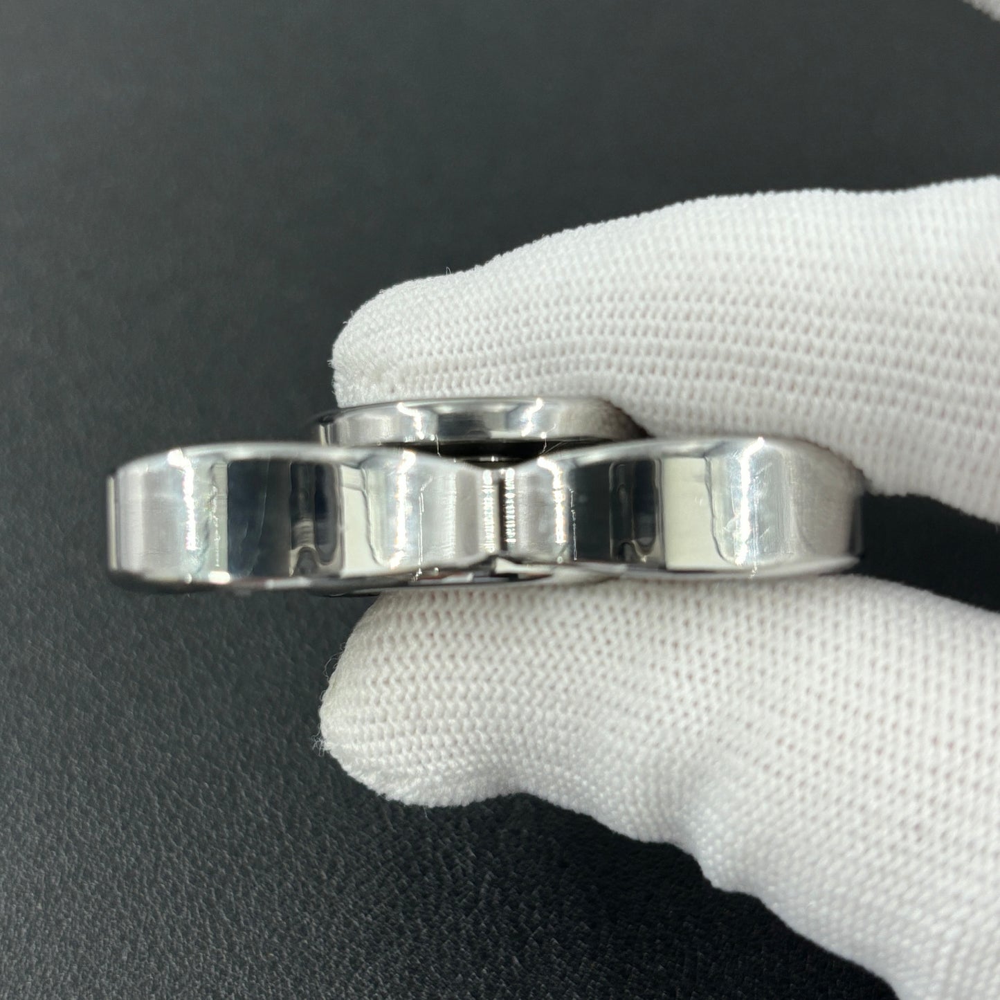 Twin Shadow Stainless Steel