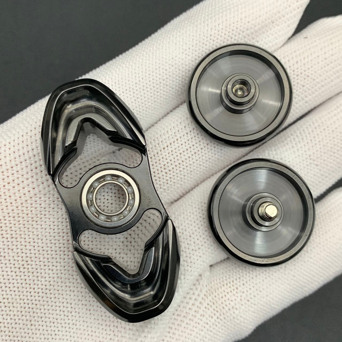Pan Yixian Zirconium Polished