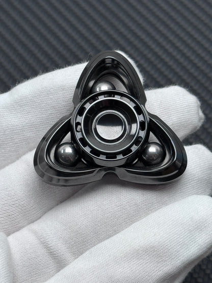 Cat's Eye Zirconium
